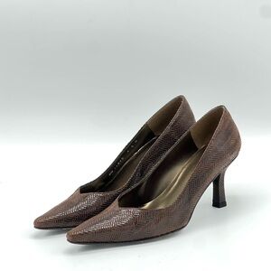 Vintage Stuart Weitzman Sonar Brown Leather/Suede Chevron Heels, Size 6.5
